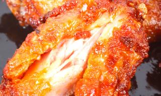 菜市场冰冻鸡中翅的腌制方法 烤鸡翅怎么腌制